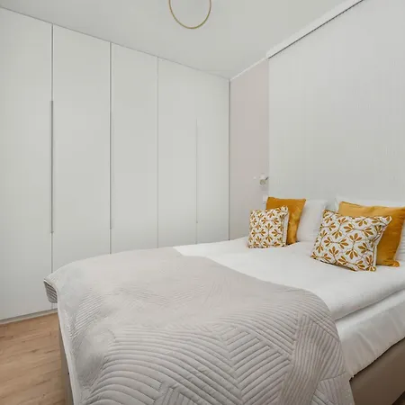 Przytulny Z Tarasem & Balkonem By Renters Appartement *