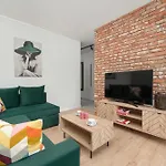 Daire Przytulny Z Tarasem & Balkonem By Renters