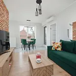 Daire Przytulny Z Tarasem & Balkonem By Renters *