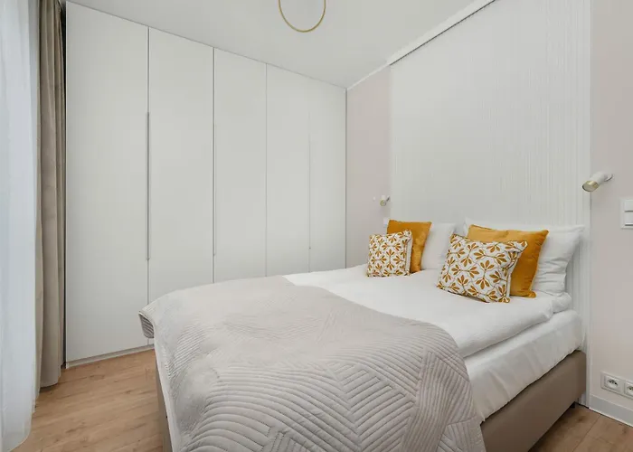 Przytulny Z Tarasem&balkonem By Renters Apartament *